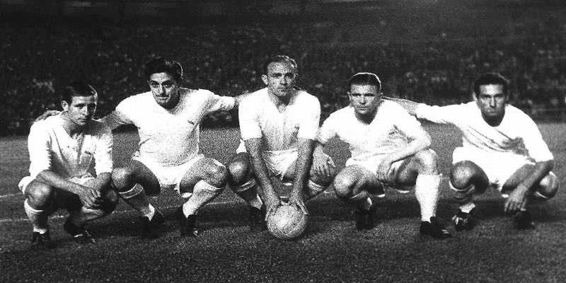 Ferenc Puskas - Huyền Thoại Làm Rạng Danh Lịch Sử Bóng Đá - Aovbuilds loi choi thong minh cung ky nang sieu hang cua huyen thoai puskas - Aovbuilds