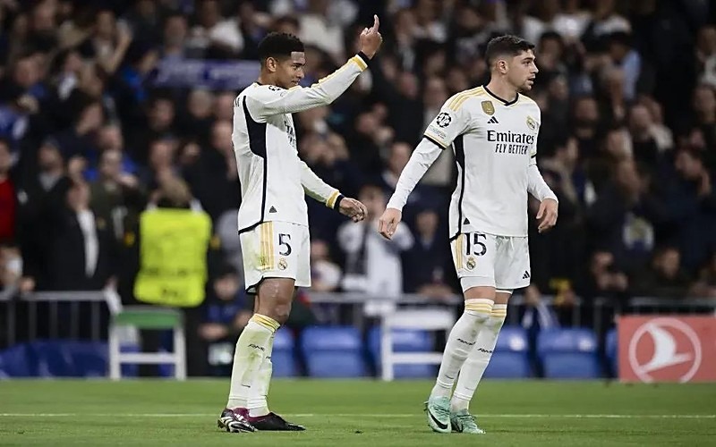 Đội hình mạnh nhất của Real Madrid: Những ngôi sao tạo nên hàng công đáng sợ - Aovbuilds image 23 - Aovbuilds