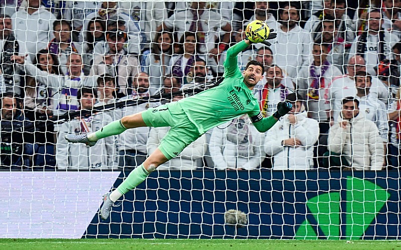 Đội hình mạnh nhất của Real Madrid: Những ngôi sao tạo nên hàng công đáng sợ - Aovbuilds image 26 - Aovbuilds