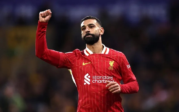 Mohamed Salah phù hợp lối đá tốc độ, cắt vào trung lộ và dứt điểm chân trái